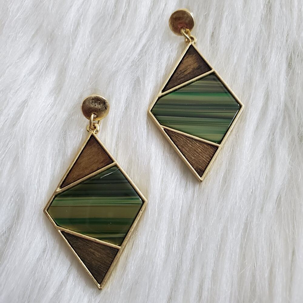 New Women's Green Brown Wood Hanging Pierced Diamond Shape Earring